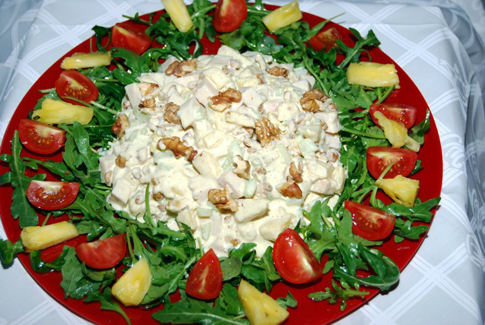 Salada Refrescante de Peito de Frango, 
